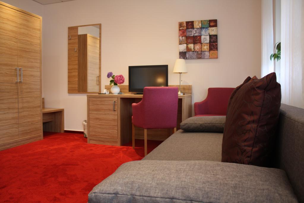 Hotel Zum Kuehlen Grunde ミンデン エクステリア 写真
